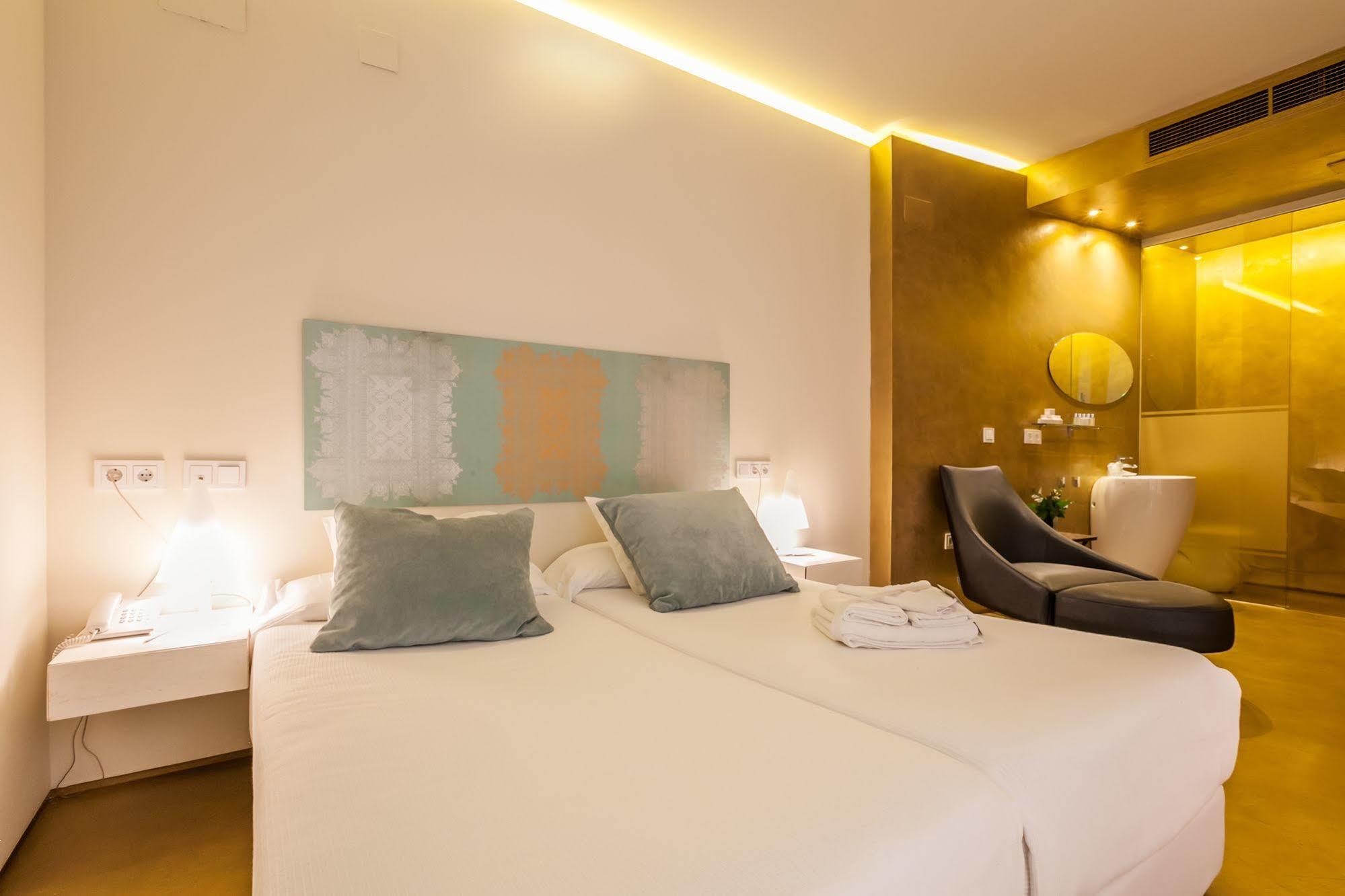 קורדובה Hotel Viento10 מראה חיצוני תמונה